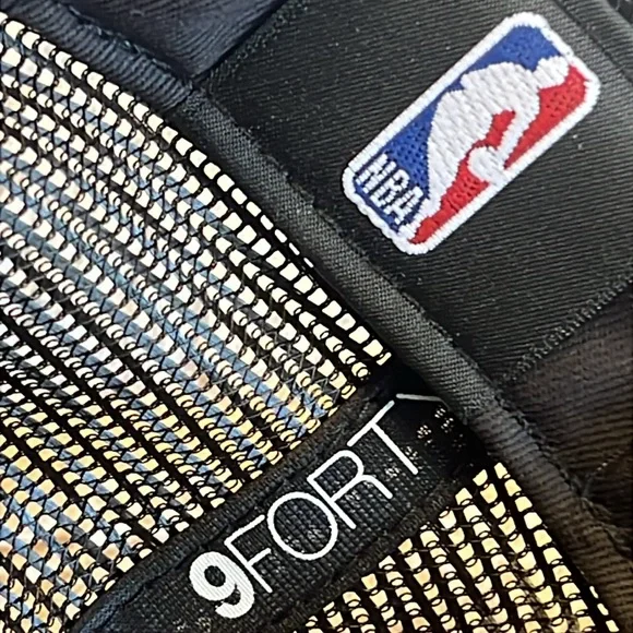 NEW ERA 9Forty Miami Heat Throwback Bubble Women’s SnapBack - Picture 4 of 6